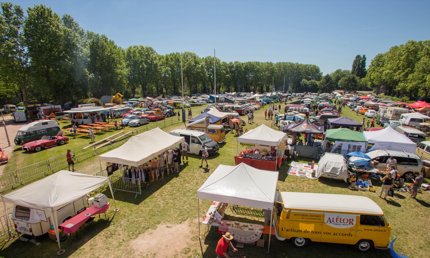 Le rassemblement vu du champ — Cox Show